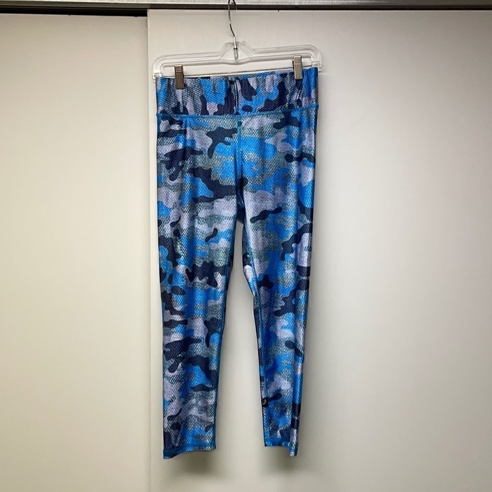 Terez Blue Camo Print Leggings, Size Medium & Large
